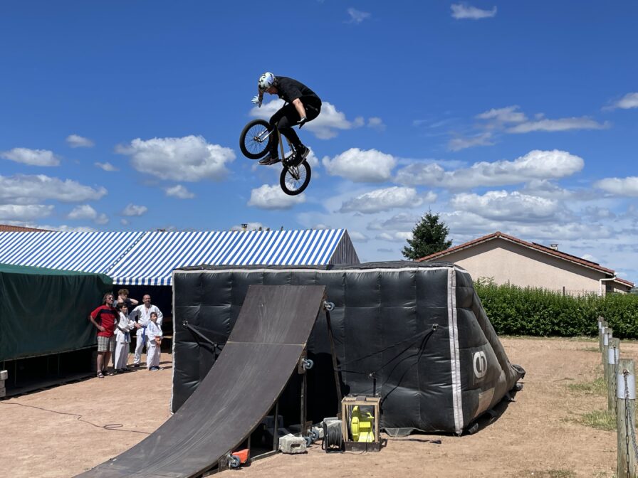 Initiations BMX et Démonstrations BMX pour Sport en fête à Coise